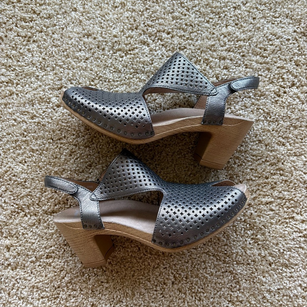 Dansko Teagan Laser Cut Leather Heeled Sandals Gunmetal Metallic 41‎ US 10.5-11